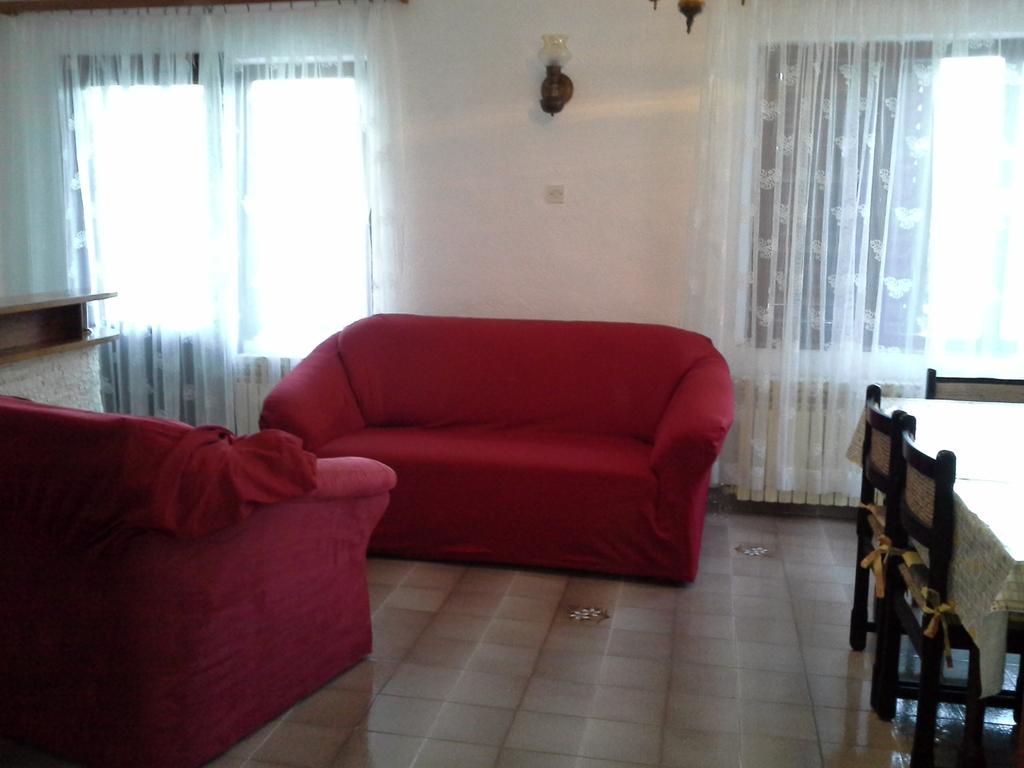Berto Apartamento Nerezine Exterior foto